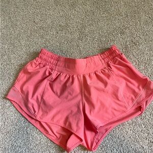 Raspberries and Cream Lululemon Hotty Hots 2.5”